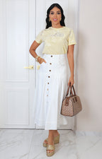 Blusa amarilla con bordado