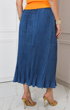 Falda azul midi plisada