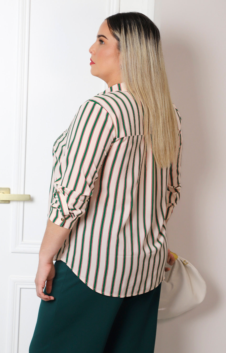 Blusa camisera con rayas verdes
