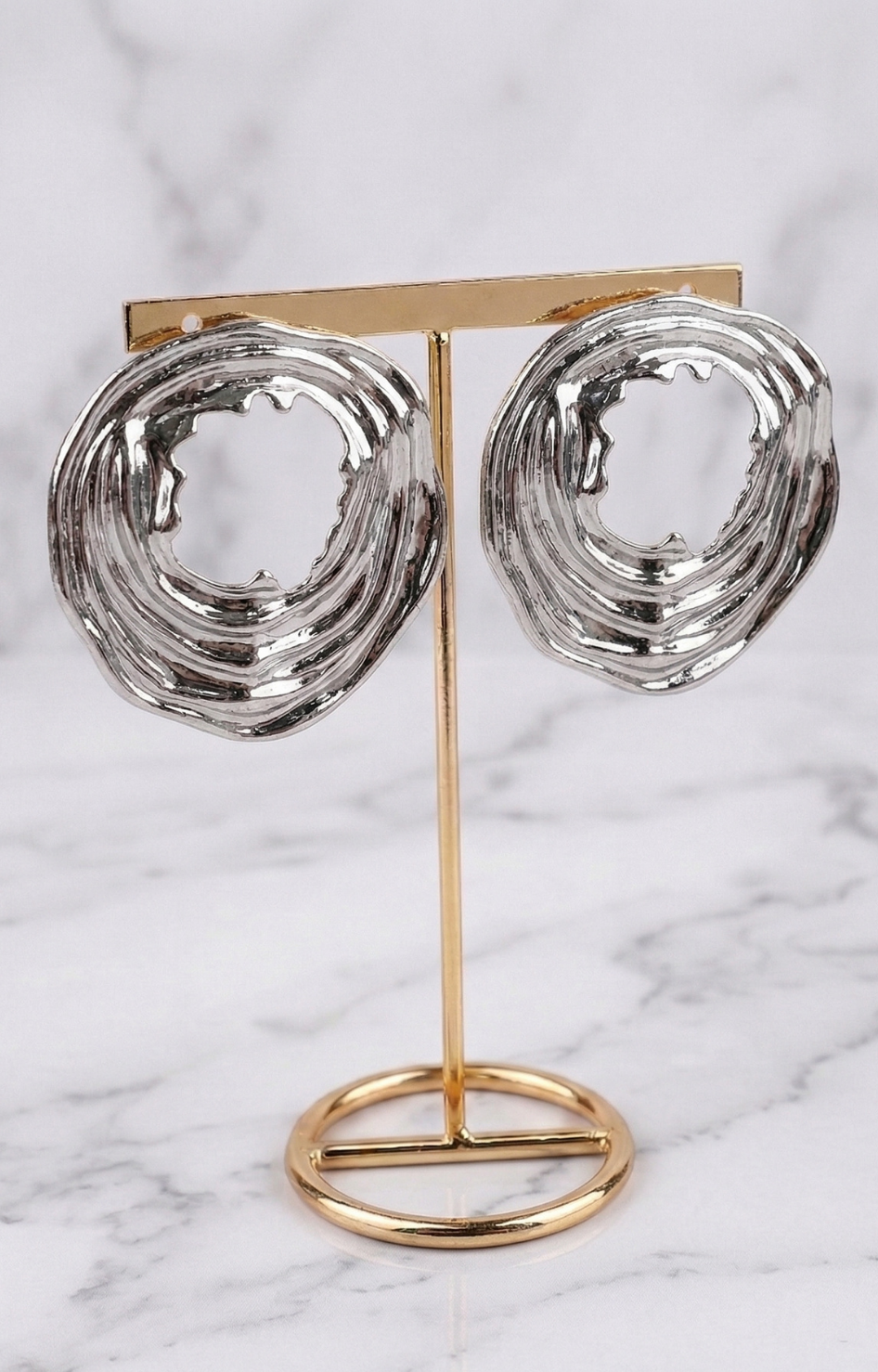Aretes plateados circulares - ARETES Boutiquemirel 