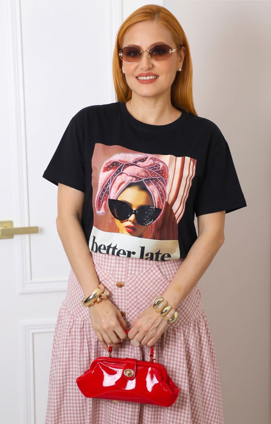 Blusa gráfica con brillos