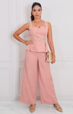 Conjunto rosa con cinturón