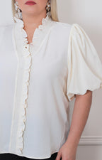 Blusa lisa con volantes - BLUSAS CURVY Boutiquemirel 
