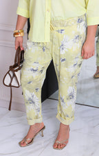 Pantalón con estampado floral