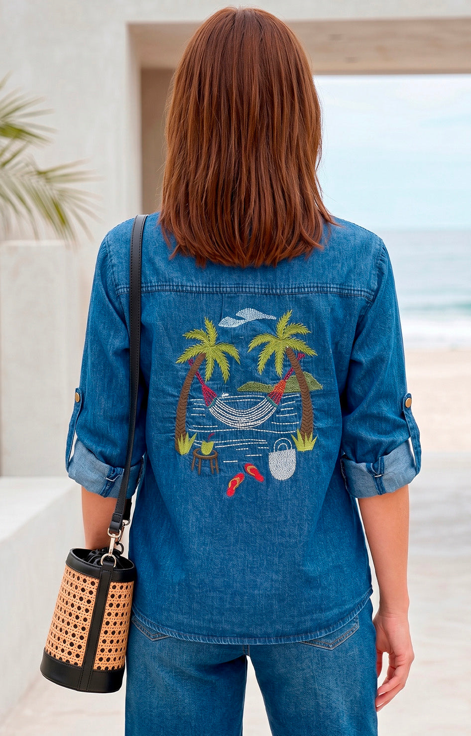 Blusa de mezclilla con detalles bordados - BLUSAS REGULAR Boutiquemirel 