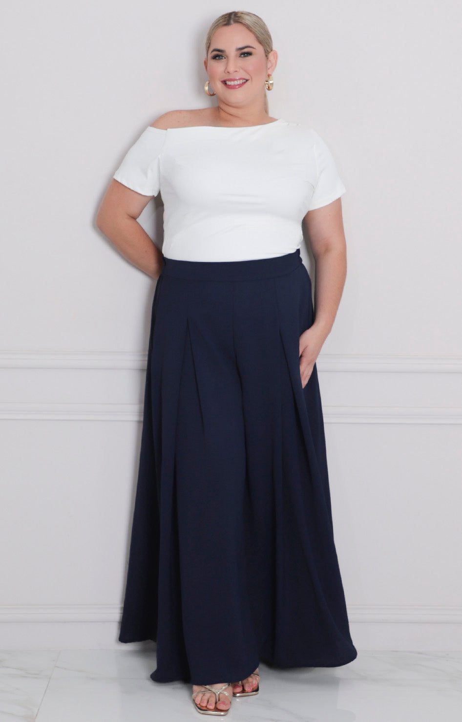 Blusa lisa asimètrica - BLUSAS CURVY Boutiquemirel 
