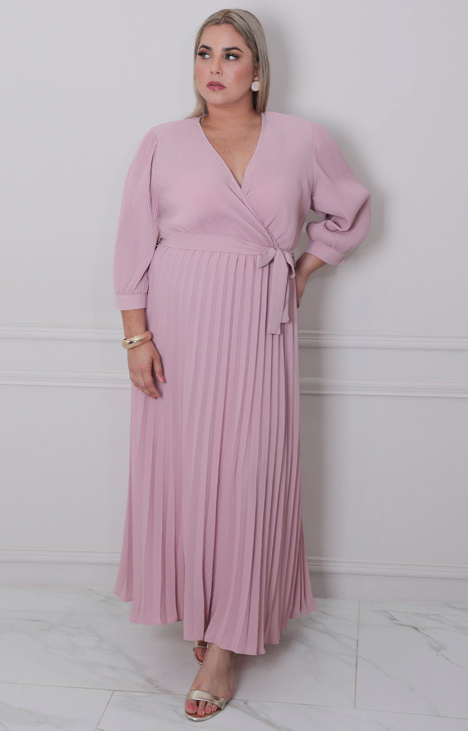 Vestido rosa plisado - VESTIDO LARGO CURVY Boutiquemirel 