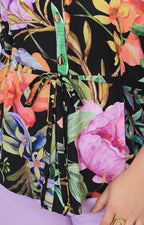 Blusa negra estampado