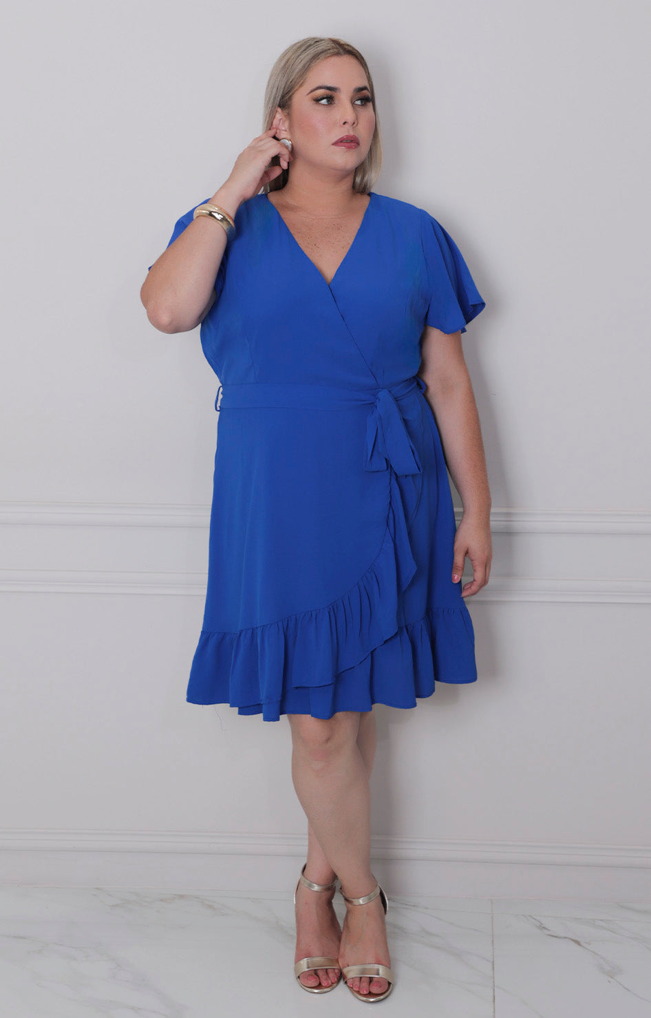 Vestido corto con volante - VESTIDO CORTO CURVY Boutiquemirel 