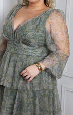 Vestido largo estampado floral con mangas largas