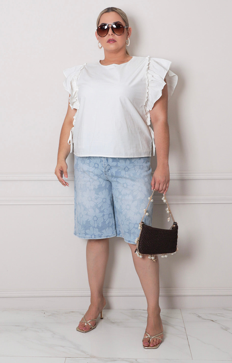 Blusa blanca con volante - BLUSAS CURVY Boutiquemirel 