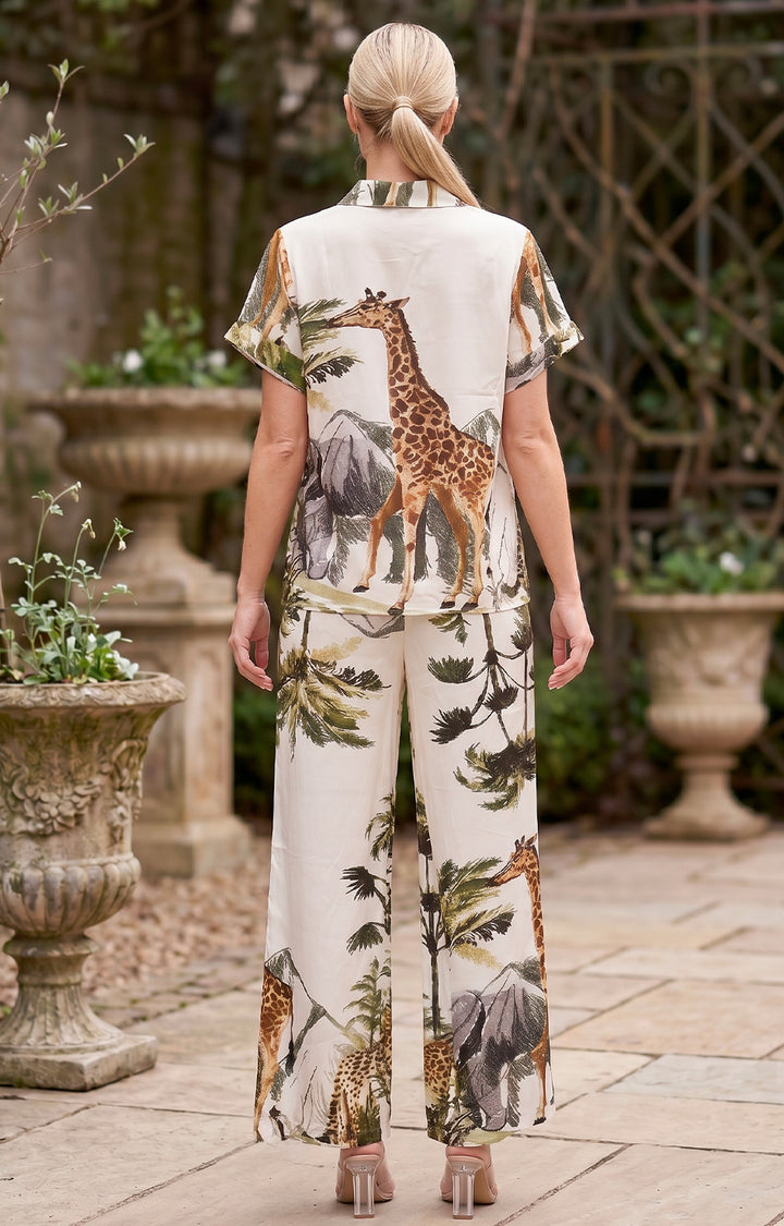 Conjunto beige estampado - CONJUNTO REGULAR Boutiquemirel 