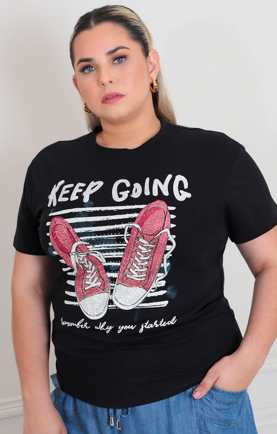 Blusa negra estampada