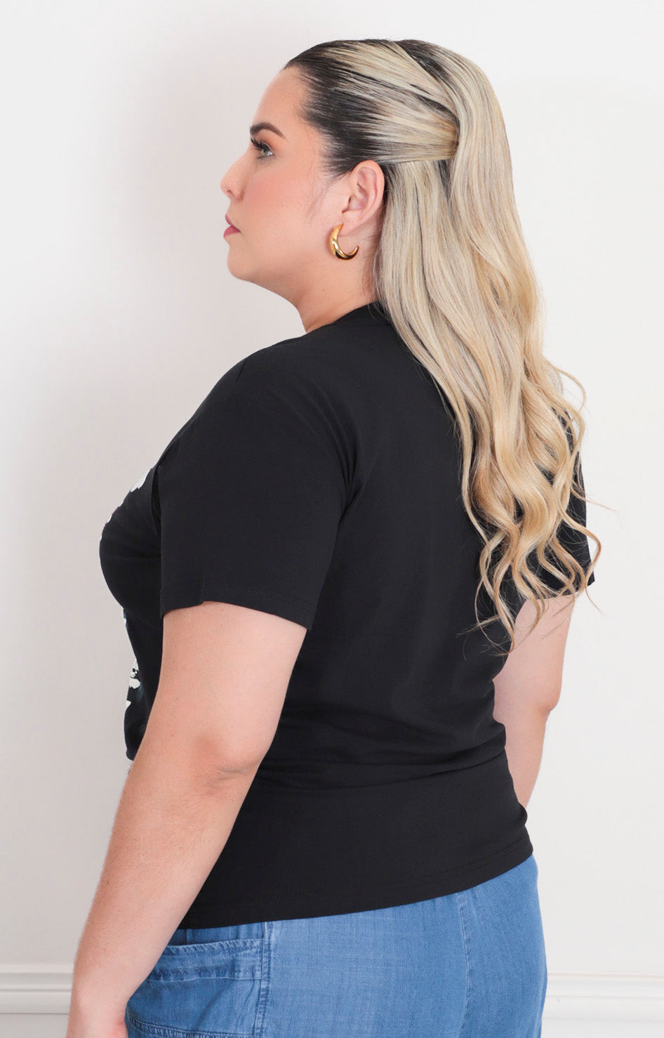 Blusa negra estampada