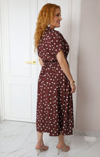 Vestido café estampado con polka dots
