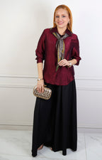 Blusa con cuello camisero y mascada