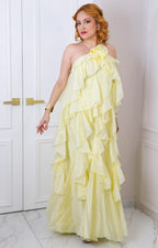 Vestido amarillo con volantes