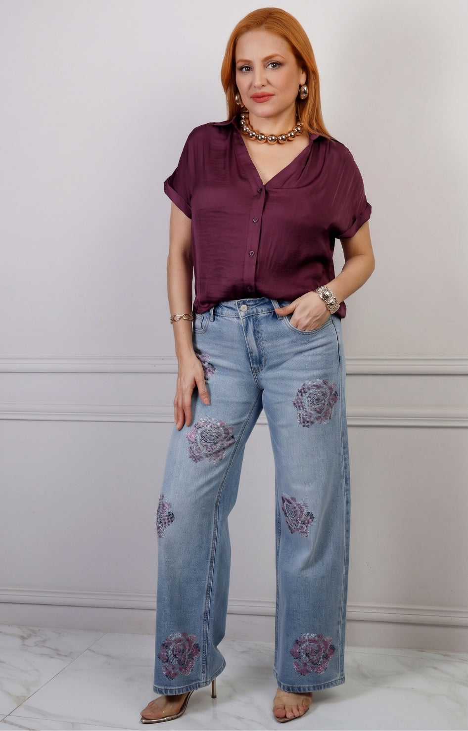Blusa morada Boutiquemirel de corte regular, escote en V y botones frontales visibles