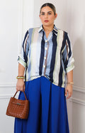 Blusa satinada a rayas azul