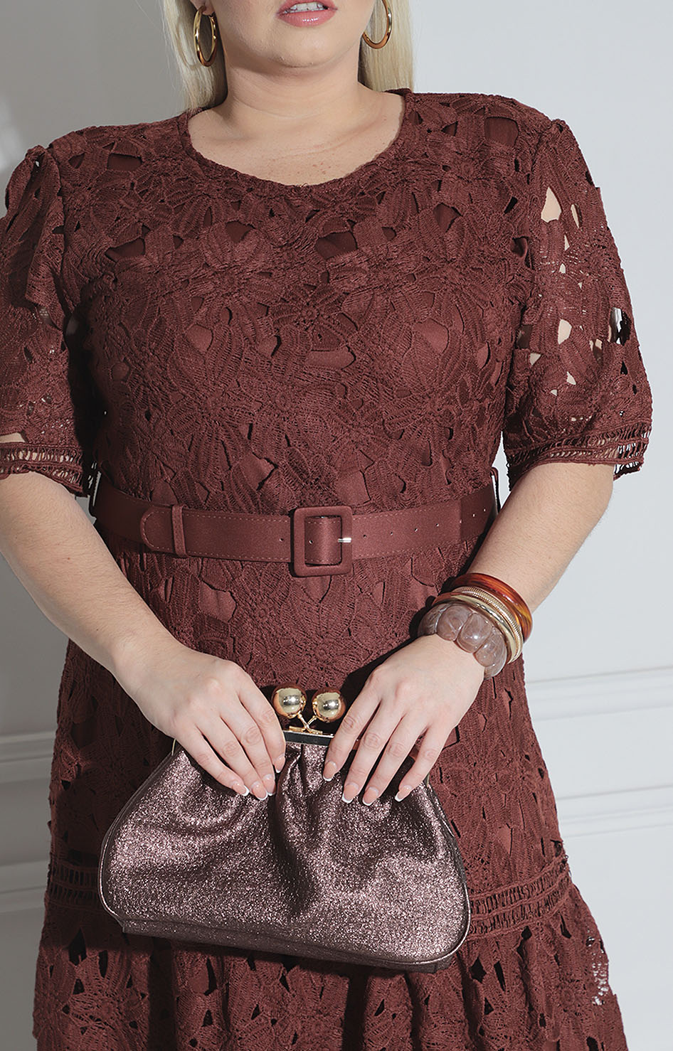 Vestido de encaje café