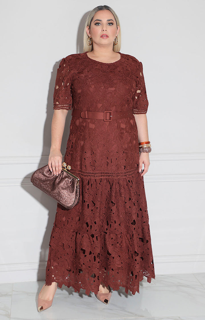 Vestido de encaje café