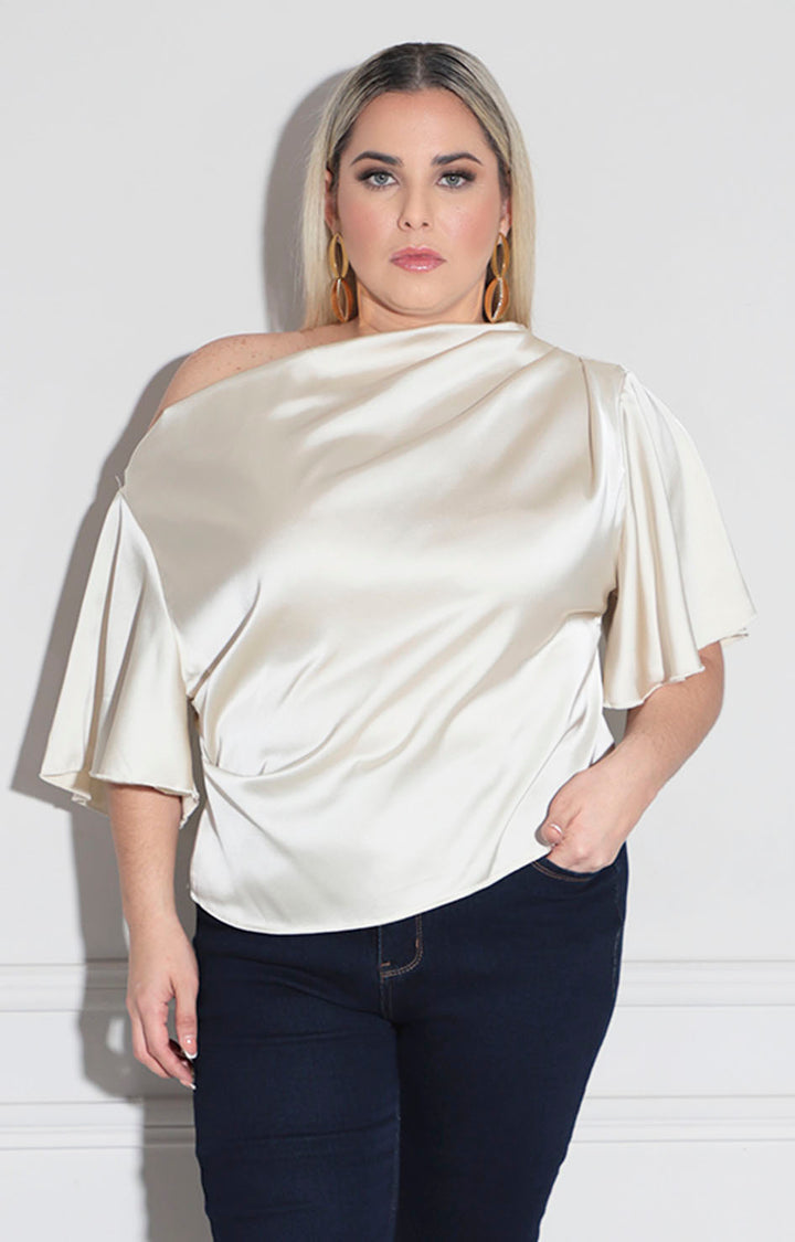 Blusa beige satinada
