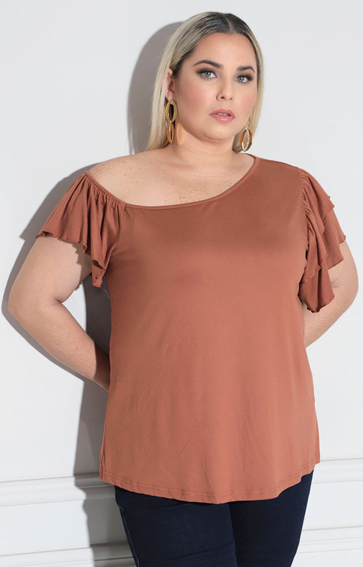 Blusas café asimétrica