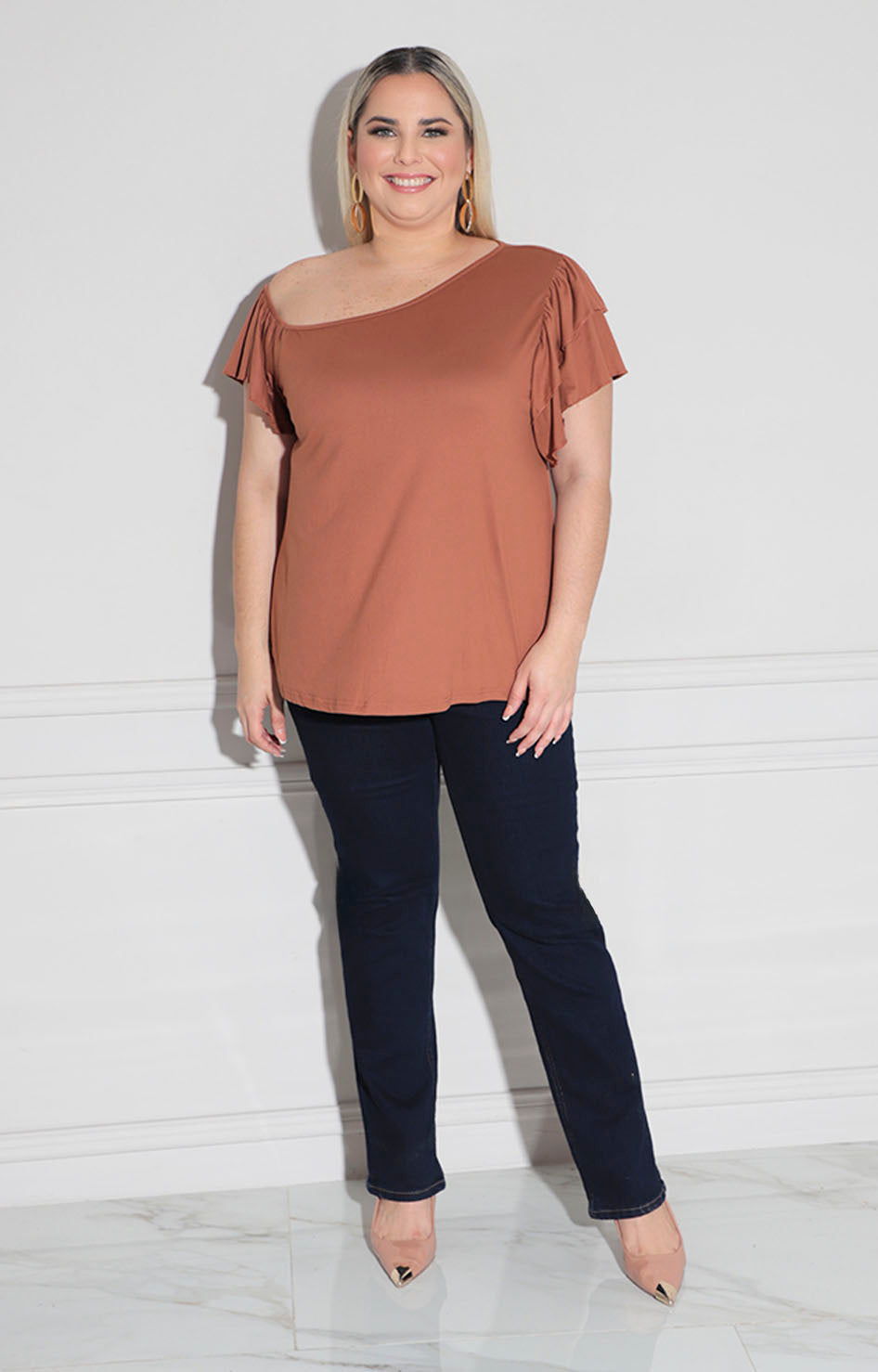 Blusas café asimétrica