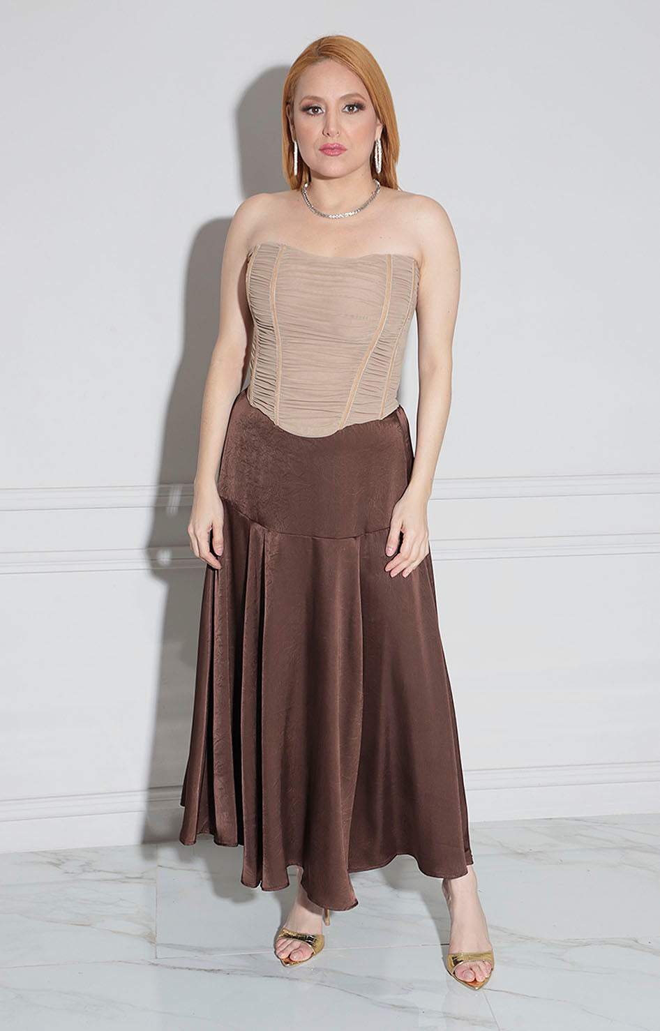 Blusa beige strapless