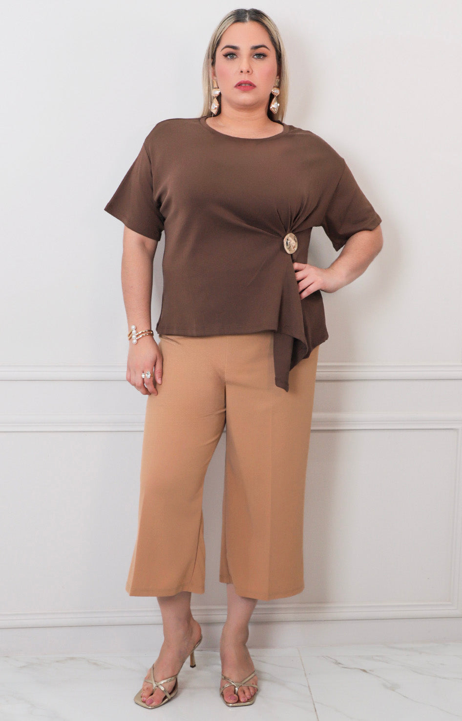 Blusa lisa con detalle - BLUSAS CURVY Boutiquemirel 
