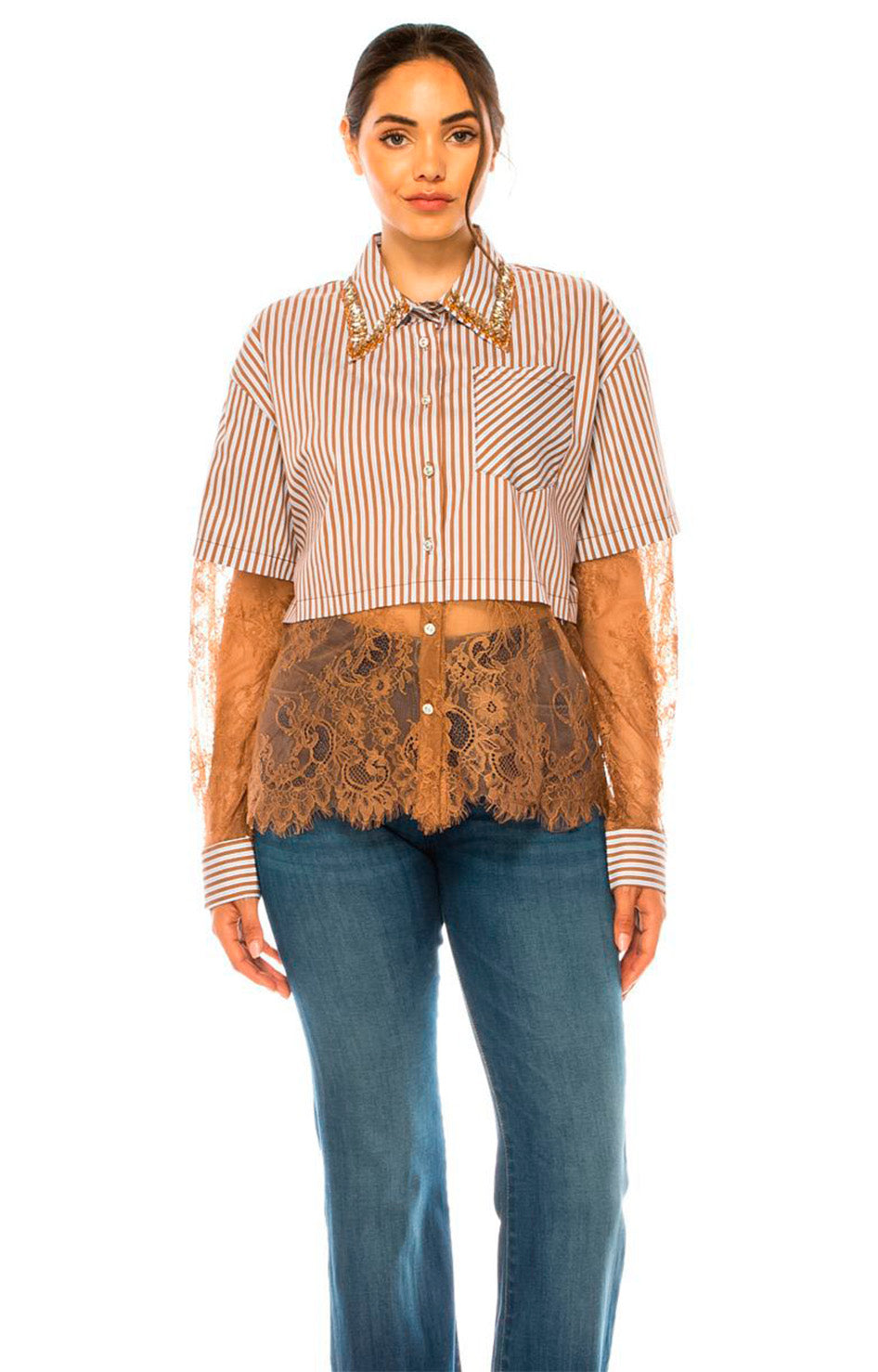 Camisera blanca con cafe