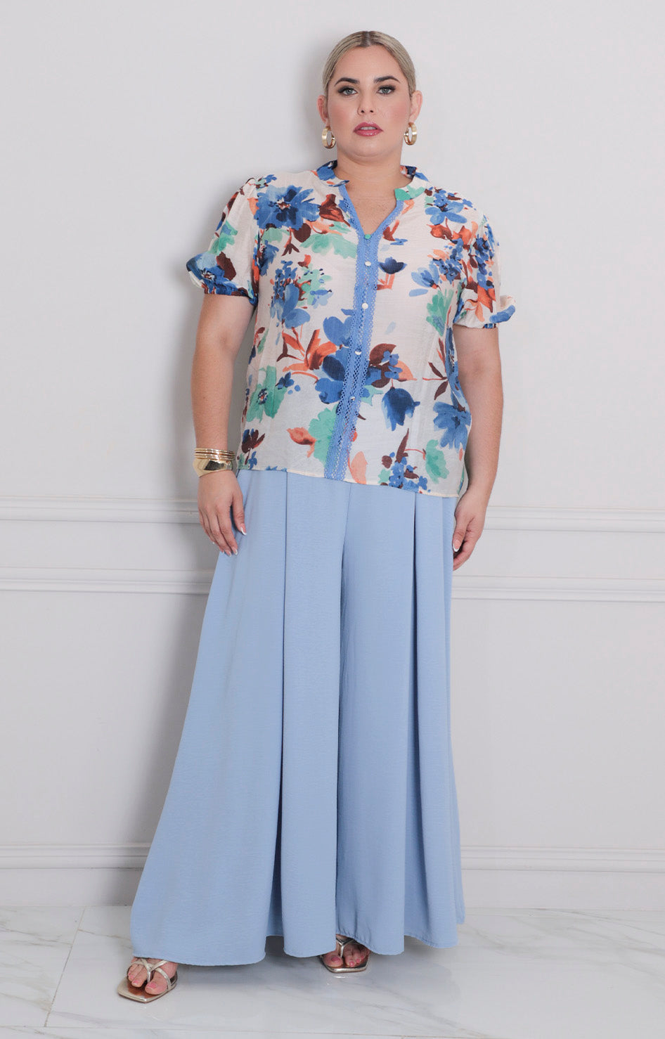 Blusa estampada con bordado - BLUSAS CURVY Boutiquemirel 