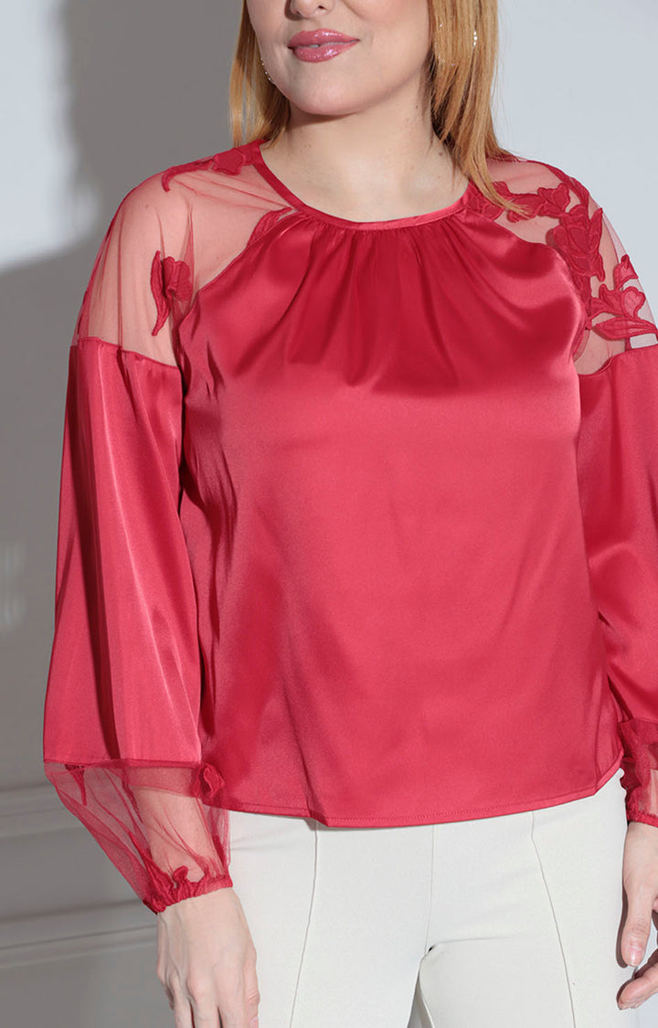 Blusa rojo con bordado