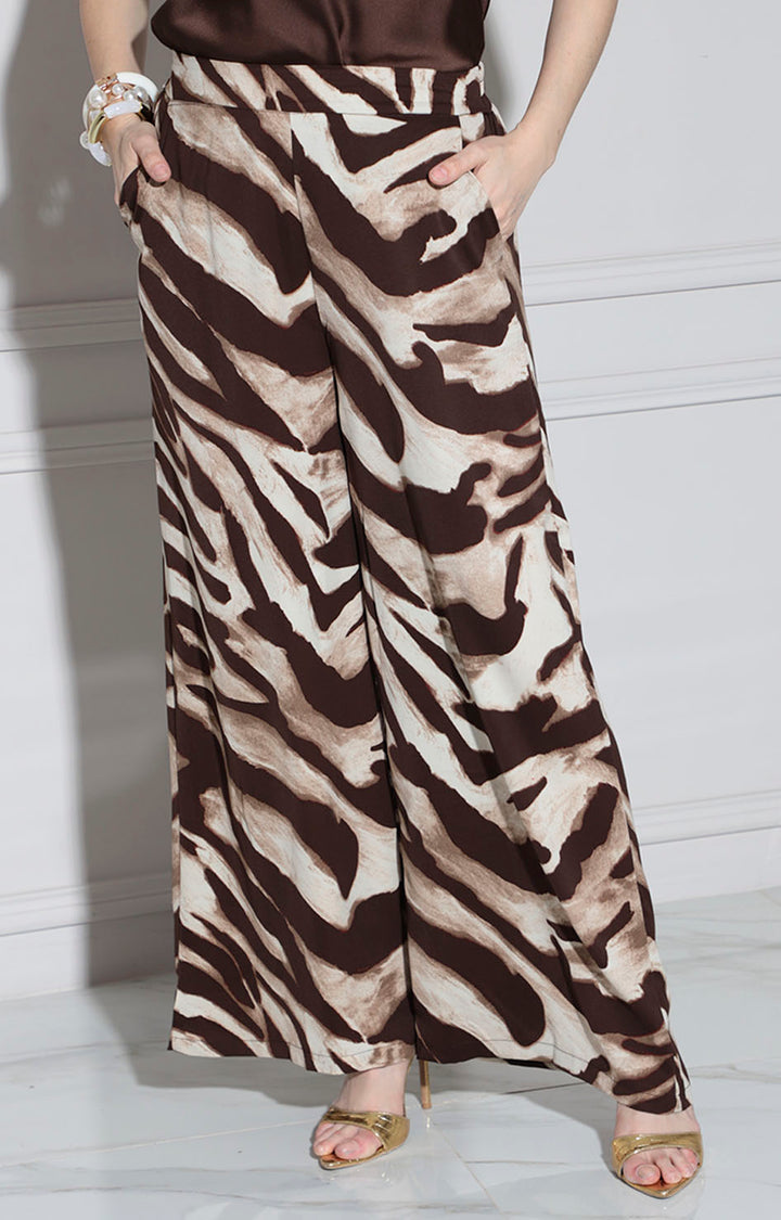 Pantalón café estampado