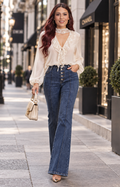 Blusa beige con volantes