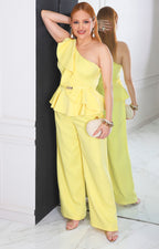 Conjunto amarillo asimétrico con olanes