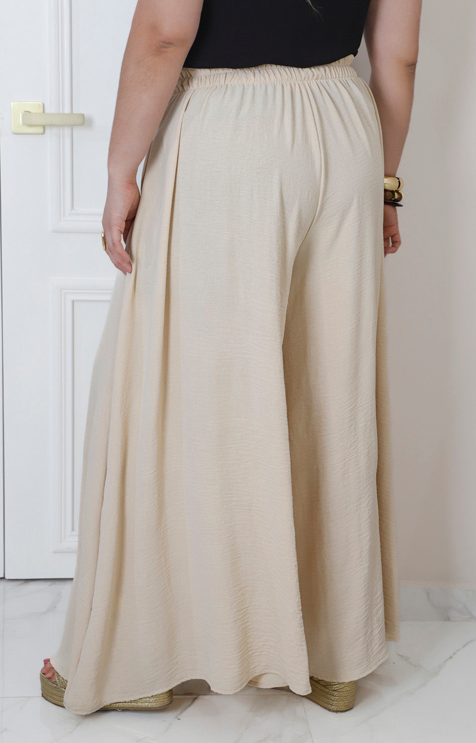 Pantalón corte amplio