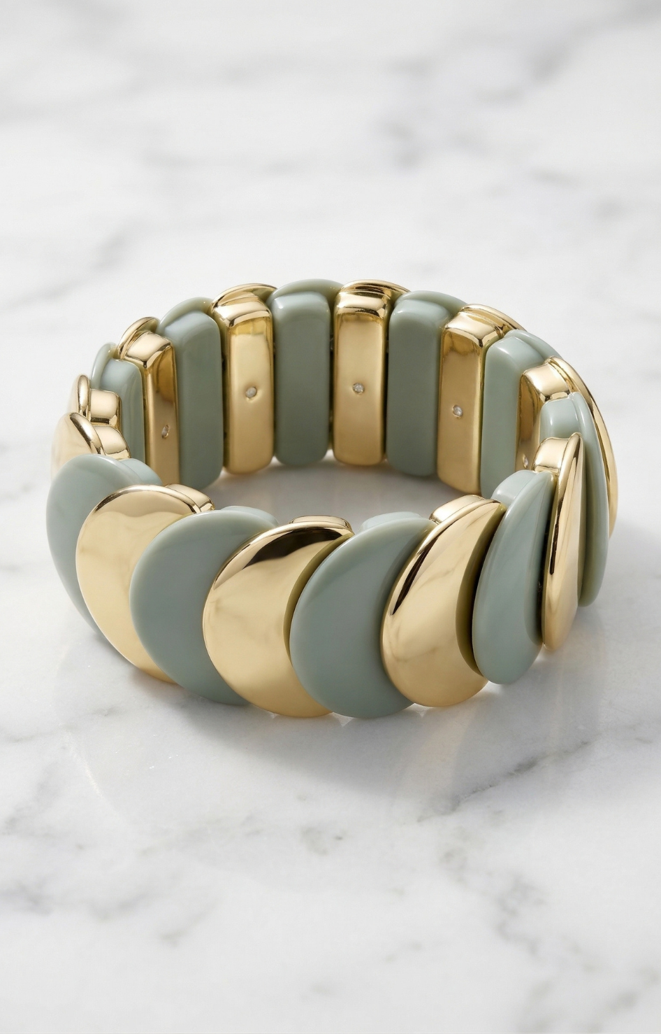 Pulsera Elástica con Detalles en Oro Y Verde - PULSERA Boutiquemirel 