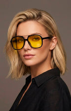 Lentes de aviador con detalle metálico