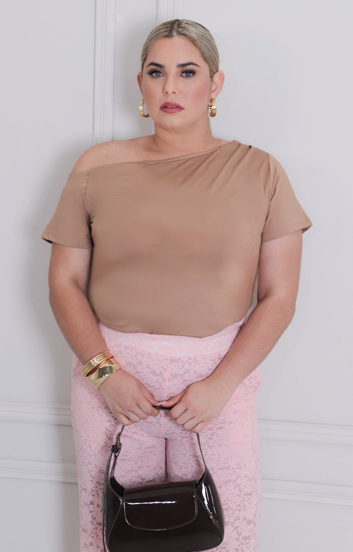Blusa lisa asimètrica - BLUSAS CURVY Boutiquemirel 