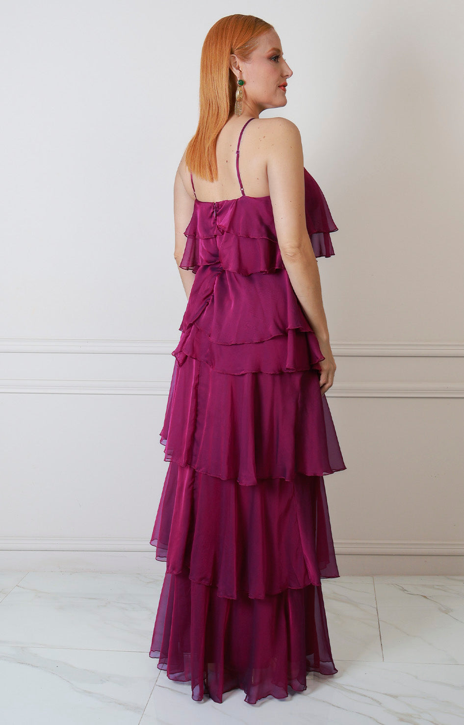 Vestido largo con olanes halter