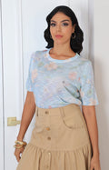 Blusa azul estampada