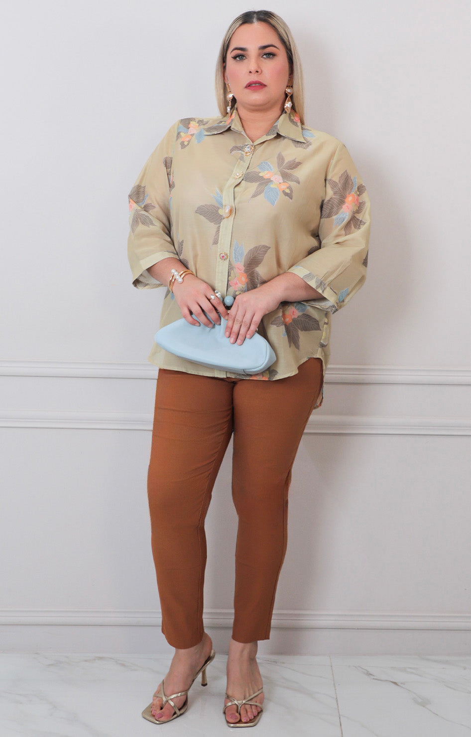 Blusa beige estampada - BLUSAS CURVY Boutiquemirel 