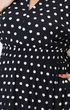 Vestido largo de puntos con cintura elástica