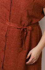Vestido camisero con cinturón