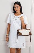 Vestido blanco corto bordado