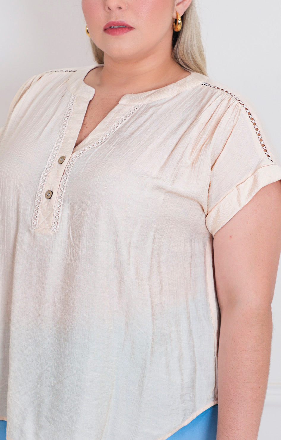 Blusa beige lisa