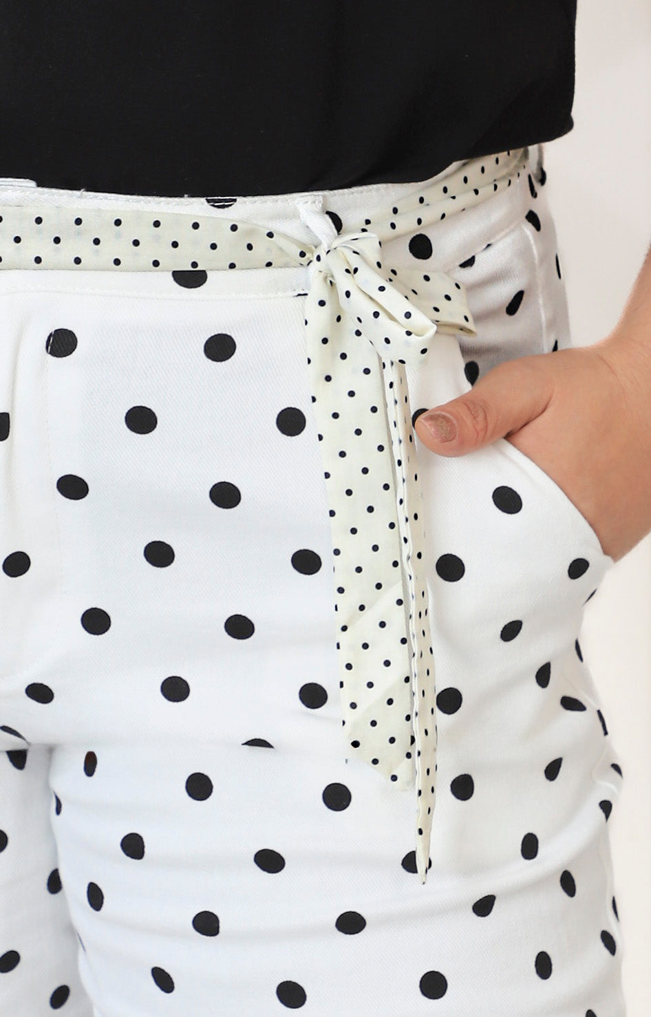 Short blanco polka dots