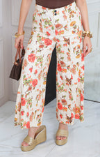 Pantalón de corte amplio floral