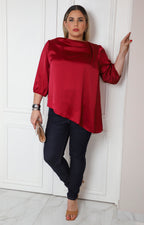 Blusa satinada con drapeado frontal y mangas globo